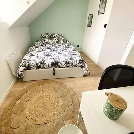 Spacious W/ Connected Tv & Wi-fi Appartamento